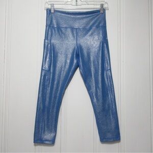 Zyia Blue Mermaid Light N Tight High Rise Capri
Leggings Size 6-8